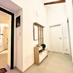 Apartment Perfect *